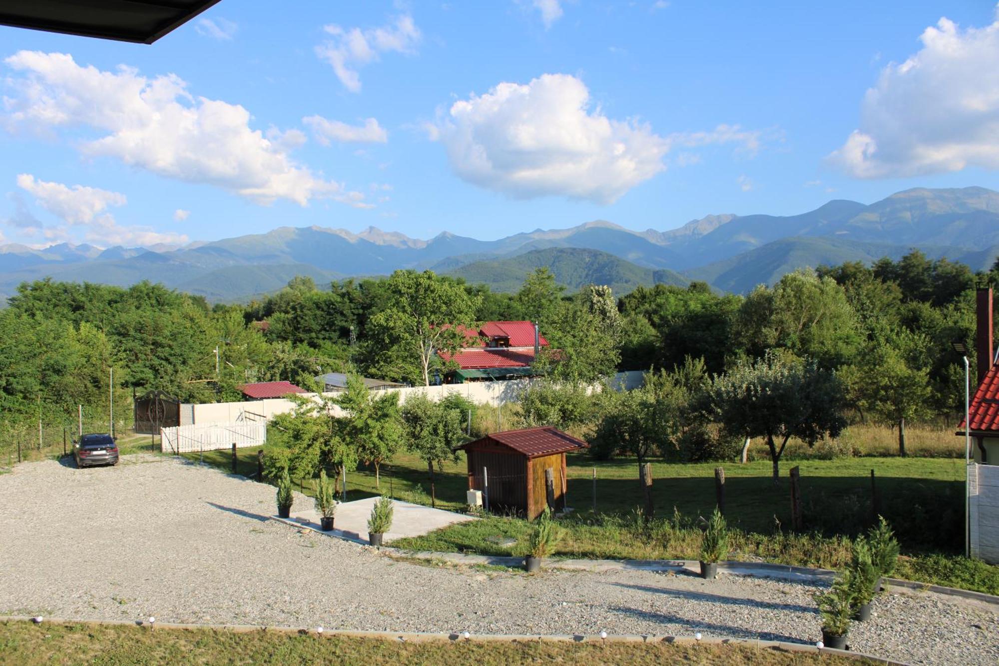 Jai Giridhari Villa Avrig Buitenkant foto